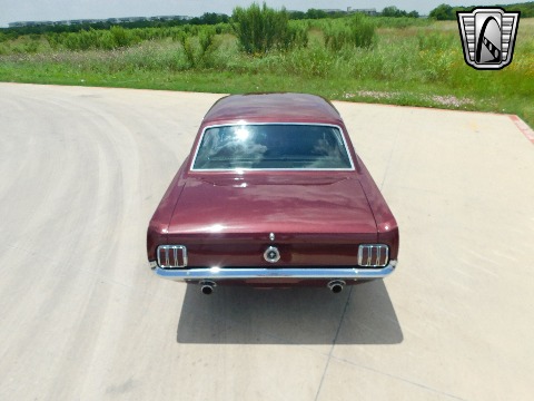 1965 Ford Mustang image 12