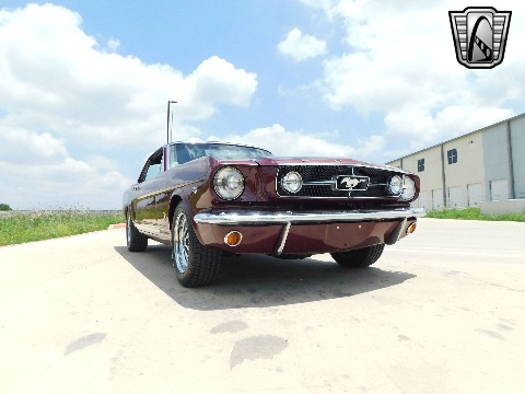 1965 Ford Mustang image 23
