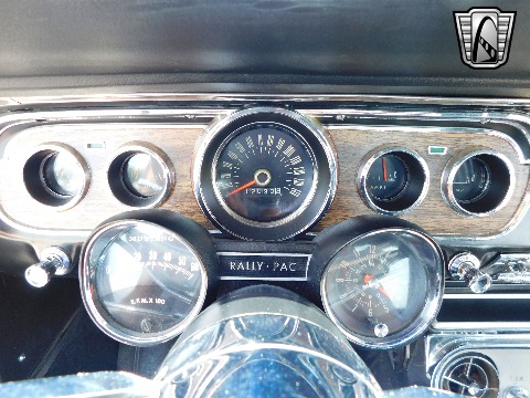 1965 Ford Mustang image 102