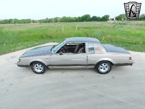1984 Buick Regal image 6