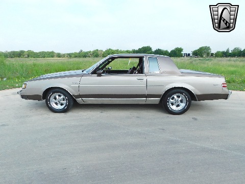 1984 Buick Regal image 7