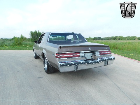 1984 Buick Regal image 10