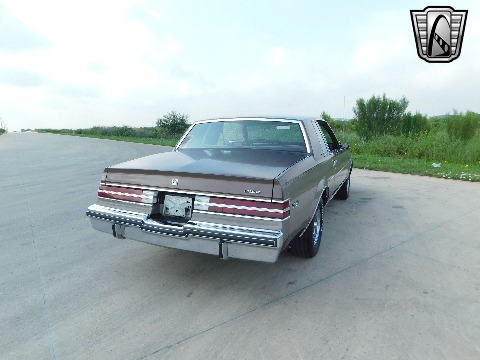 1984 Buick Regal image 16