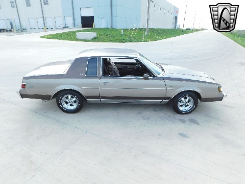 1984 Buick Regal image 18