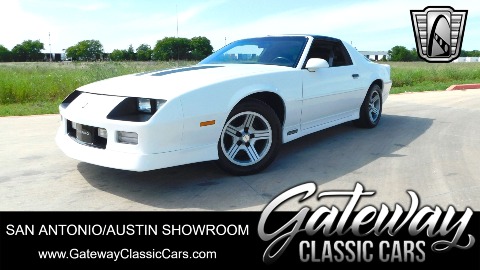 1988 Chevrolet Camaro image 2