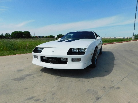 1988 Chevrolet Camaro image 4