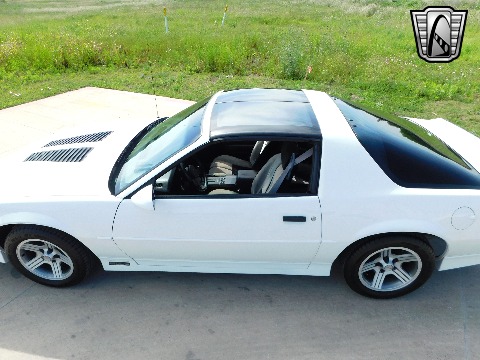 1988 Chevrolet Camaro image 30