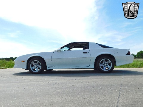 1988 Chevrolet Camaro image 8