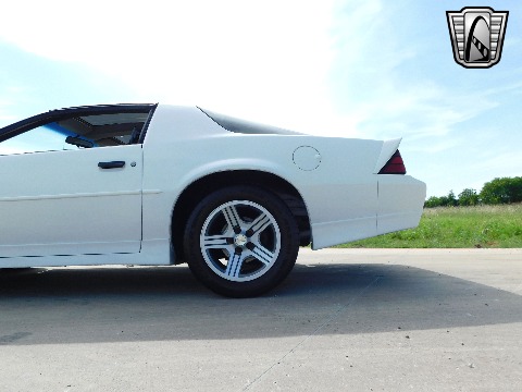 1988 Chevrolet Camaro image 35