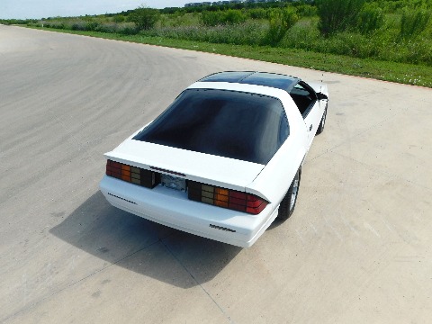 1988 Chevrolet Camaro image 15