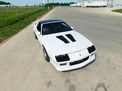 1988 Chevrolet Camaro image 21