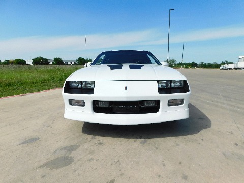 1988 Chevrolet Camaro image 25