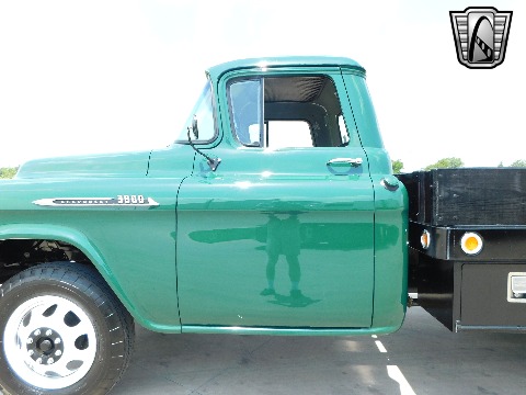 1956 Chevrolet Truck image 31