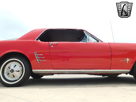 1966 Ford Mustang image 44