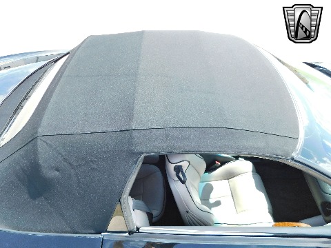 2004 Avanti Convertible image 57