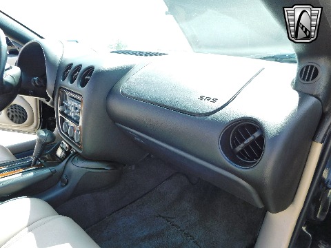 2004 Avanti Convertible image 115