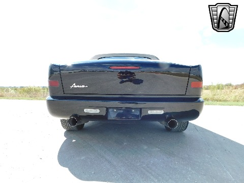 2004 Avanti Convertible image 38