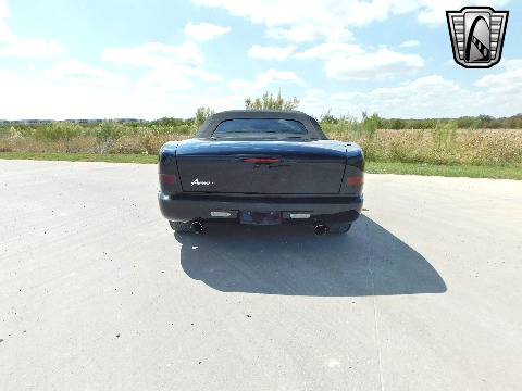 2004 Avanti Convertible image 13