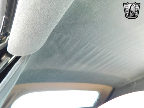 2004 Avanti Convertible image 123