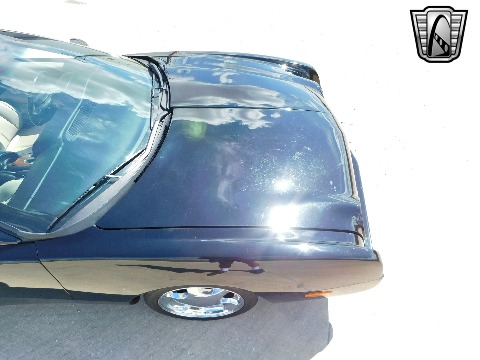 2004 Avanti Convertible image 46