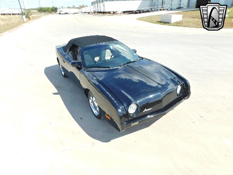 2004 Avanti Convertible image 21