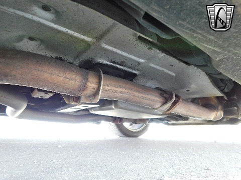 2004 Avanti Convertible image 125