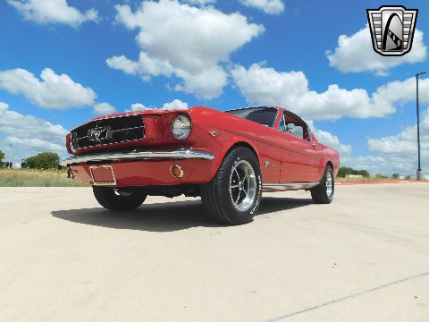 1965 Ford Mustang image 5