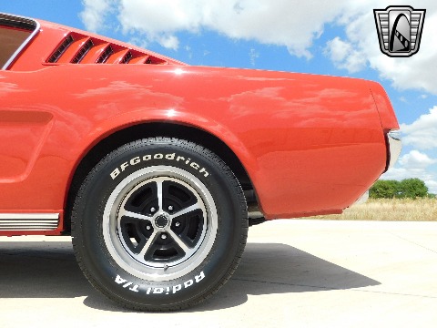 1965 Ford Mustang image 35