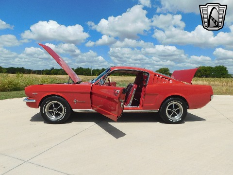 1965 Ford Mustang image 65