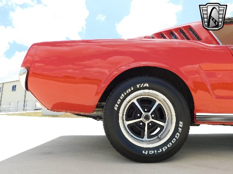 1965 Ford Mustang image 40