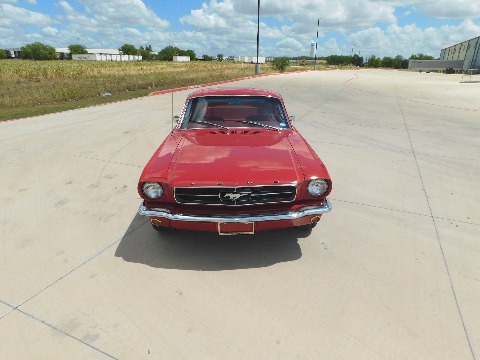 1965 Ford Mustang image 24