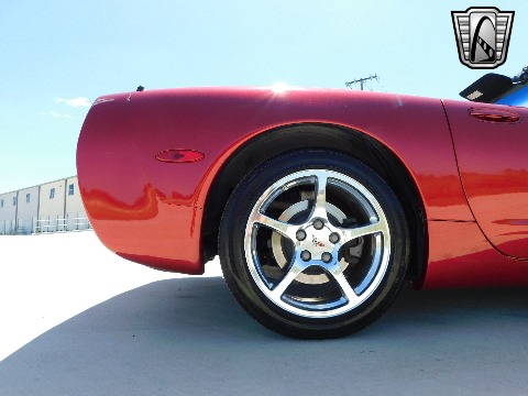 2001 Chevrolet Corvette image 56