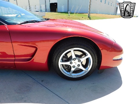 2001 Chevrolet Corvette image 61