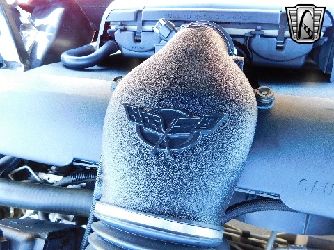 2001 Chevrolet Corvette image 92