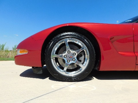 2001 Chevrolet Corvette image 45