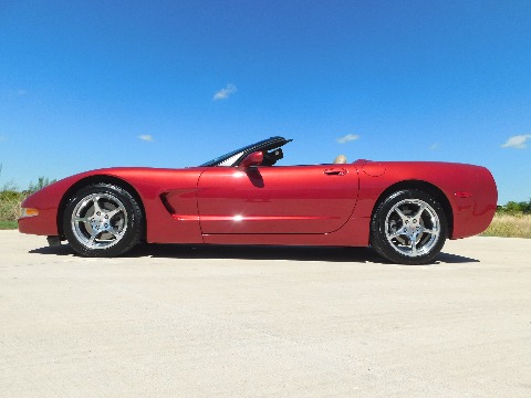 2001 Chevrolet Corvette image 24