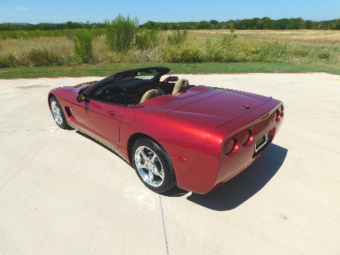 2001 Chevrolet Corvette image 25