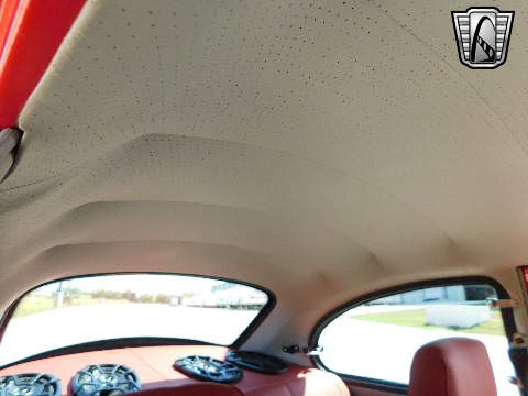 1970 Volkswagen Beetle image 119