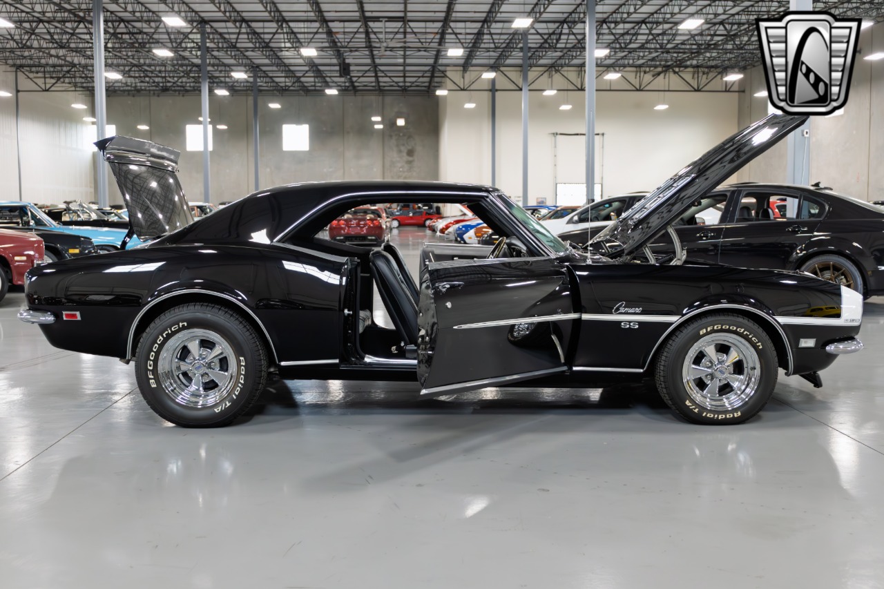 1968 Chevrolet Camaro 73