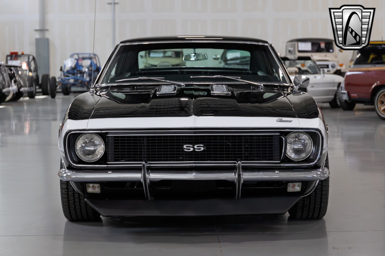1968 Chevrolet Camaro 2