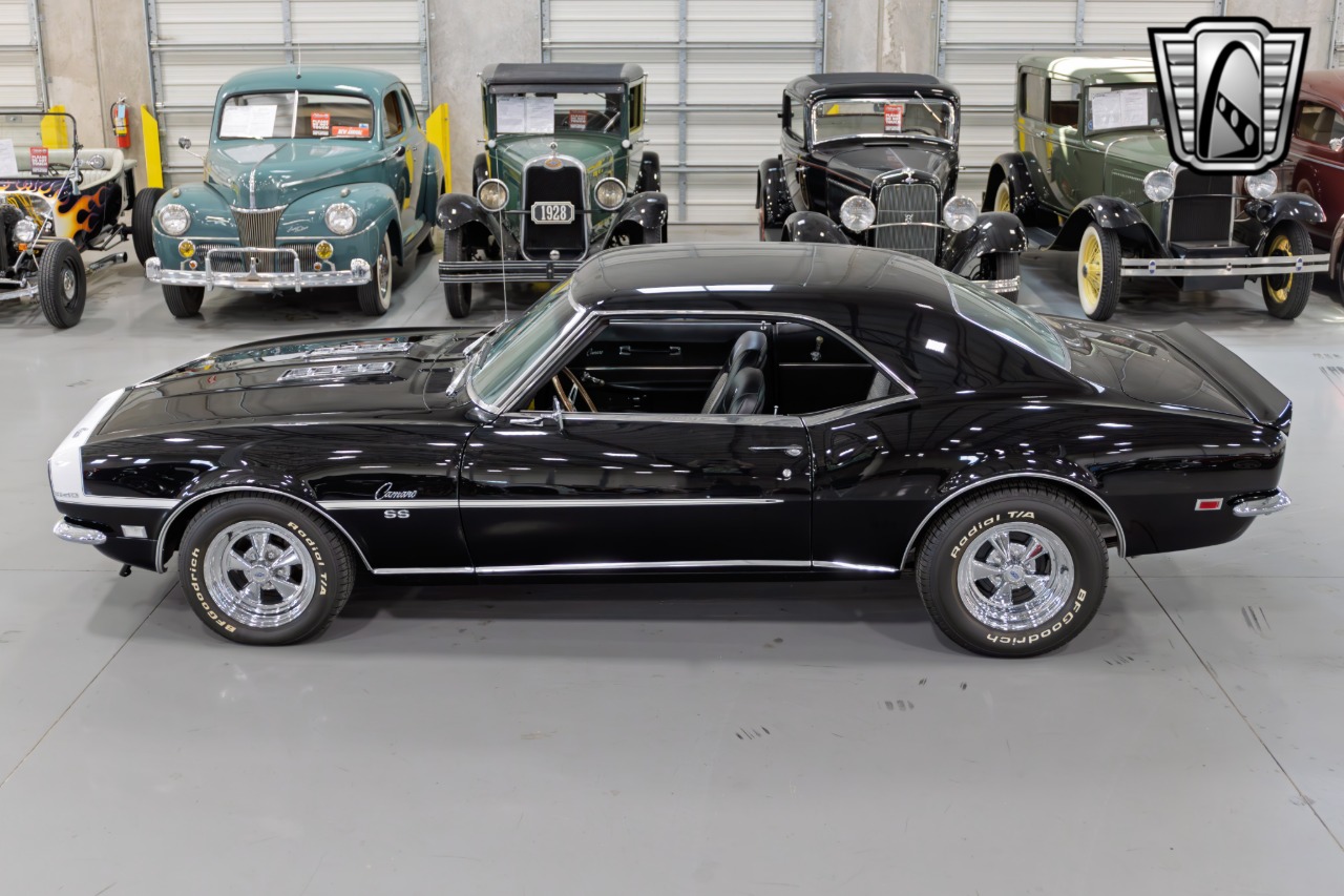 1968 Chevrolet Camaro 38