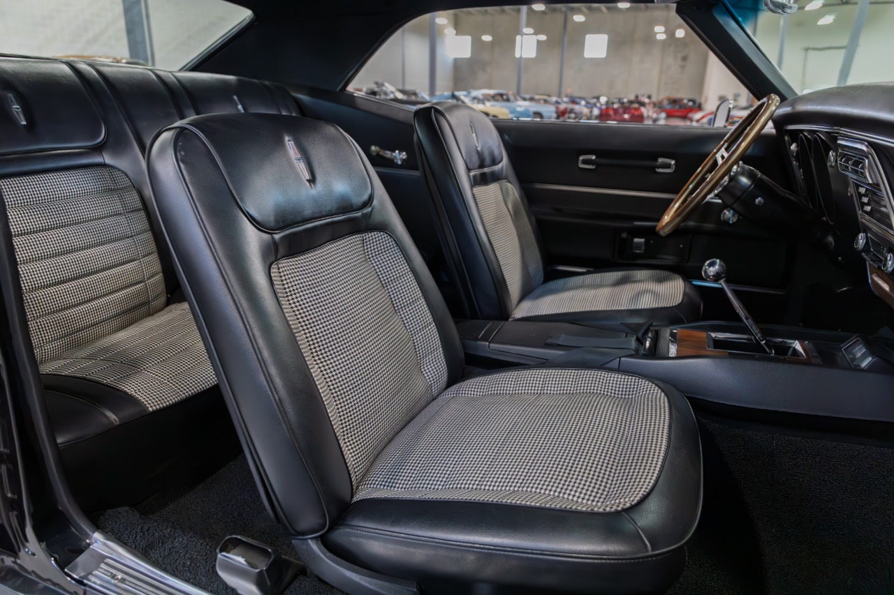 1968 Chevrolet Camaro 26