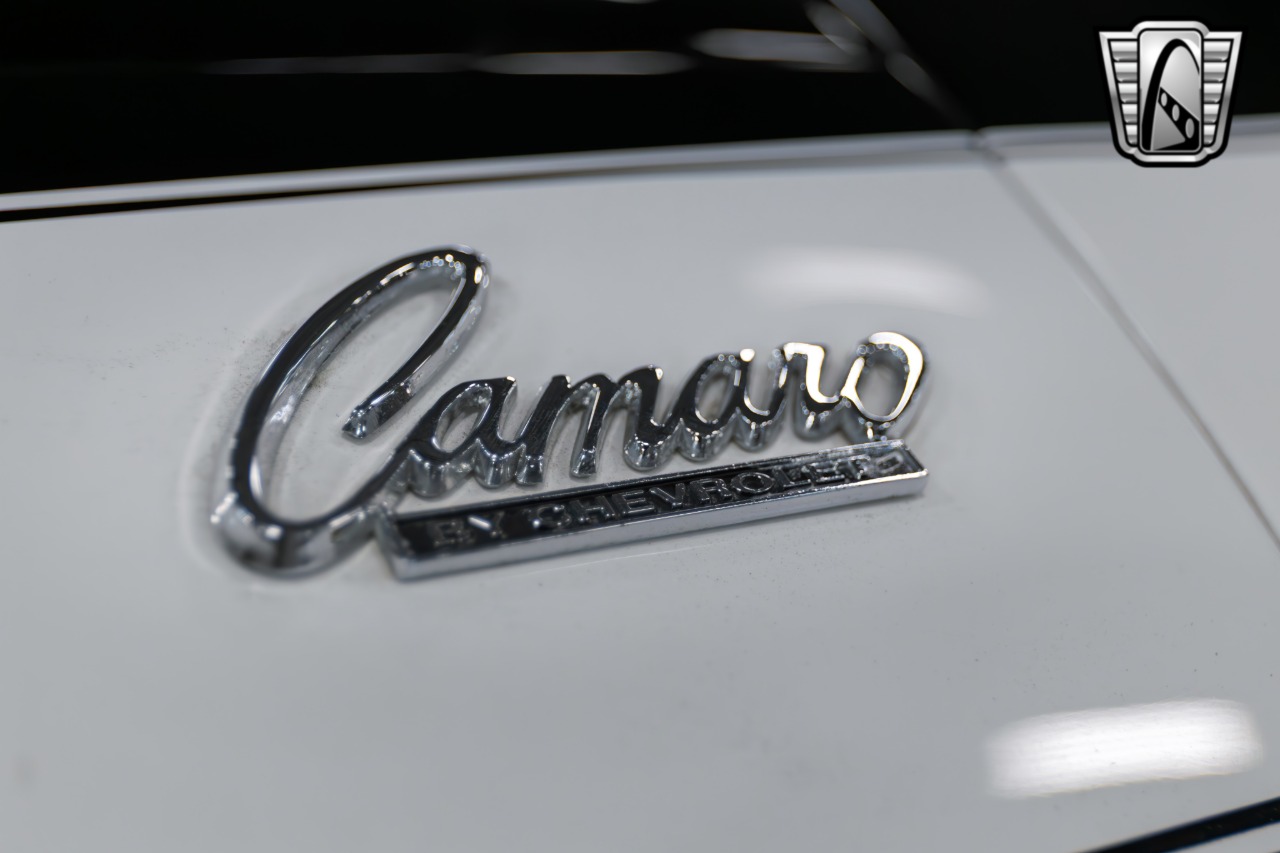 1968 Chevrolet Camaro 9