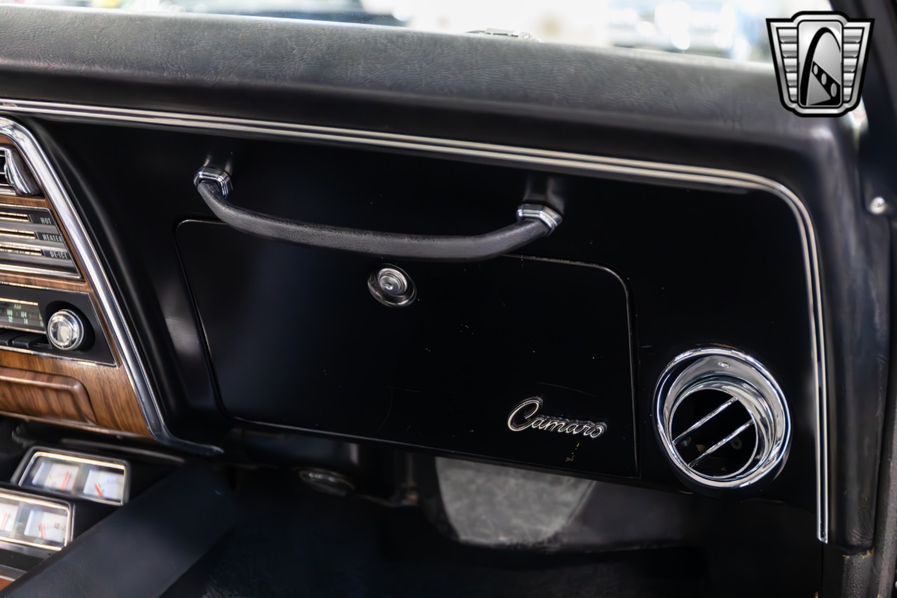 1968 Chevrolet Camaro 27