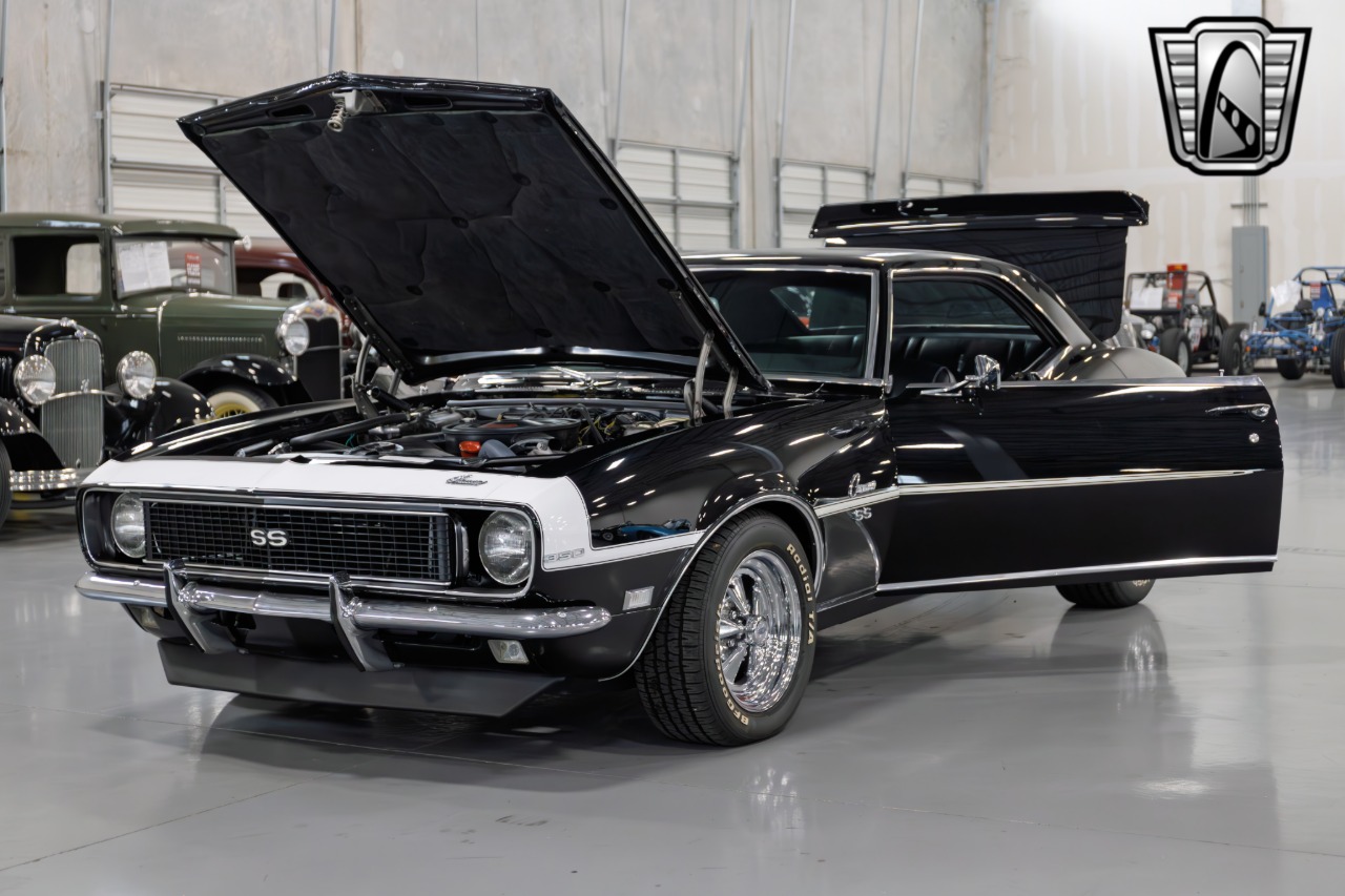 1968 Chevrolet Camaro 11