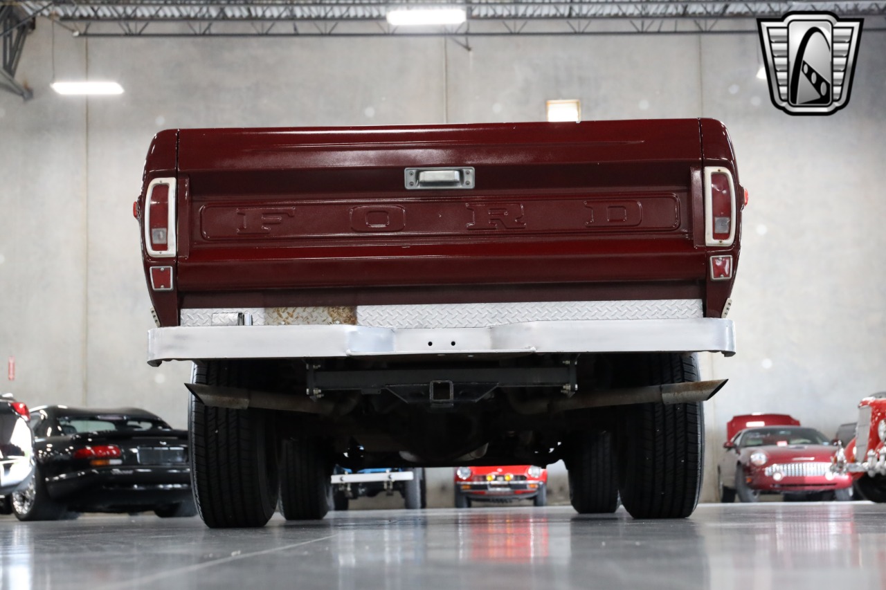 1972 Ford F-250 49
