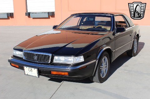 1990 Chrysler TC image 3