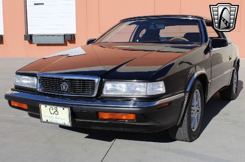 1990 Chrysler TC image 16