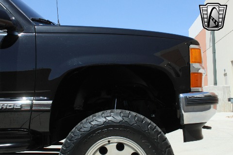 1999 Chevrolet Tahoe image 55