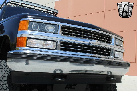 1999 Chevrolet Tahoe image 62